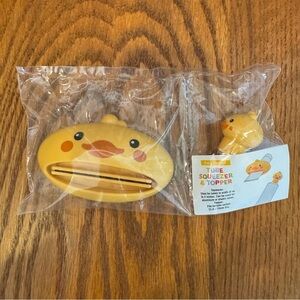 🌈 6/$60 Toothpaste Make Up Tube Squeezer Dispenser Duck Yellow